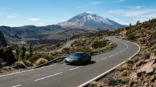 Elektroauto un hibrīdu noma Tenerifē: uzlāde un nobraukums