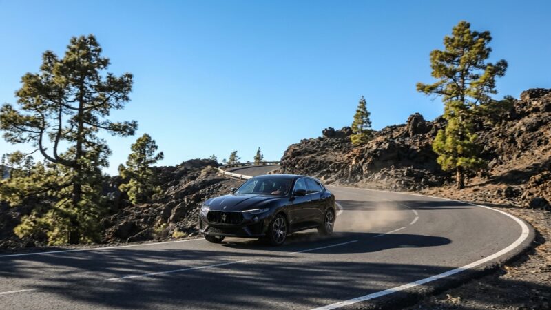 Maserati Levante Tenerifē: pirmās rokas braukšanas tests