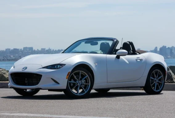 Mazda MX-5 Cabrio 2.0 (Manuālā, 2.0 L, 2 vietas)