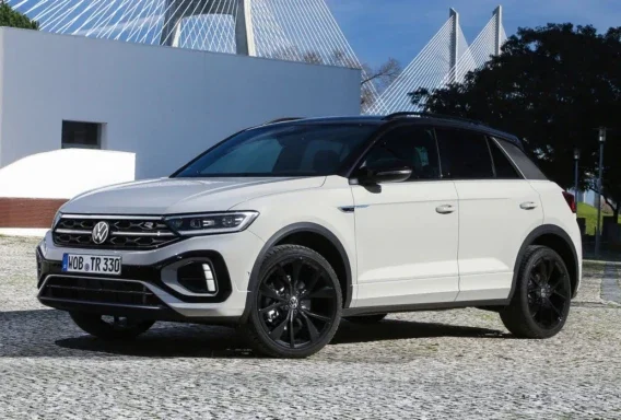 Volkswagen T-Roc (Manuālā, 1.5 L, 5 vietas)