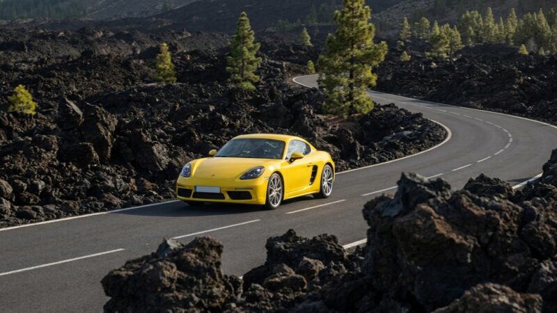 Porsche 718 Cayman Tenerifē: pirmās rokas braukšanas tests